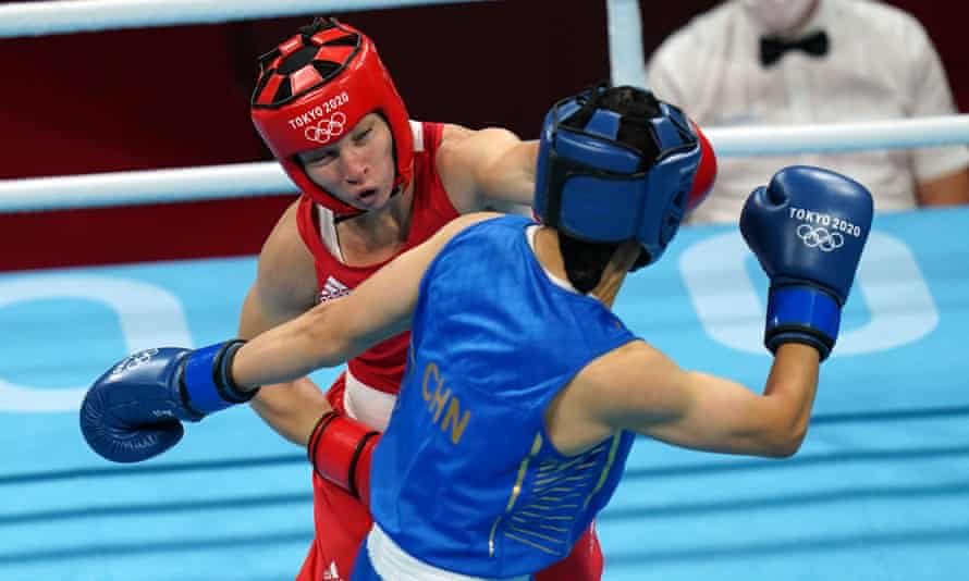 Lauren Price strikes boxing gold to win GB’s final medal in Tokyo 2020
