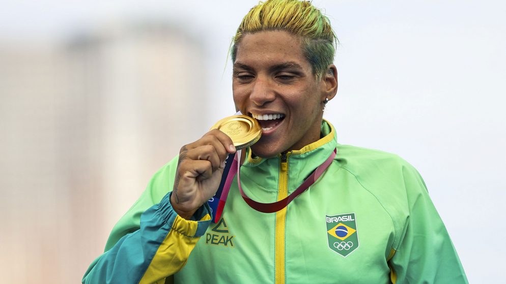 Ana Marcela Cunha won gold in the women’s 10km marathon swimming