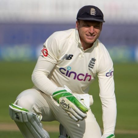 Jos Buttler won’t travel to Australia for the Ashes series without a family