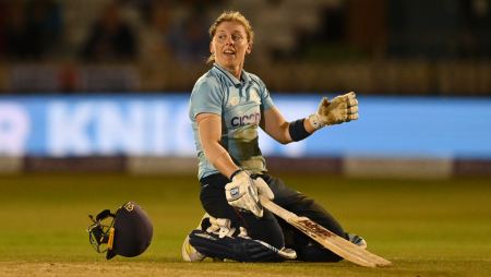 Huge win in final ODI by England Beaumont powers