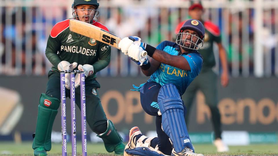 Sri Lanka tops Bangladesh by 5 wickets in T20 World Cup