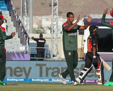 In the Bangladesh squad, Rubel Hossain replaces the injured Mohammad Saifuddin.