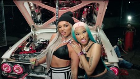 In the wake of Jesy Nelson accusations of blackfishing, Nicki Minaj slams Little Mix.