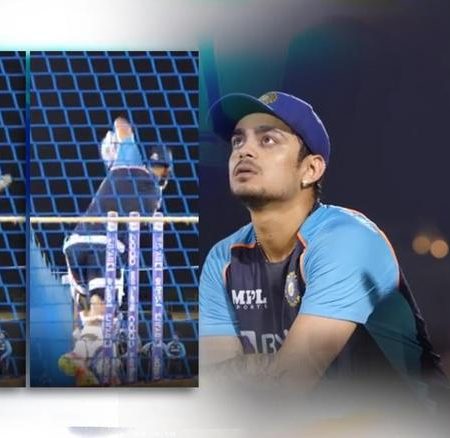 Shreyas Iyer and Ishan Kishan watch in wonder as Virat Kohli bats in the nets ahead of the T20 World Cup match against New Zealand.