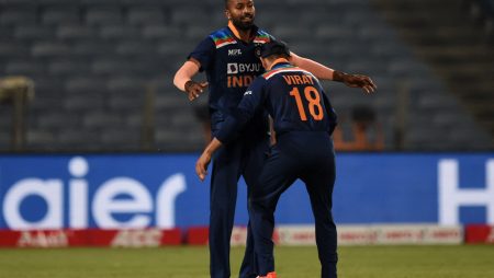 In the T20 World Cup match against New Zealand, Zaheer Khan hopes Hardik Pandya bowls.