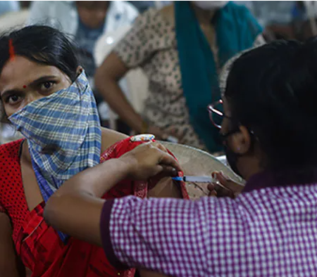 Coronavirus India is on the move: the country has recorded 10,929 new cases of the virus.