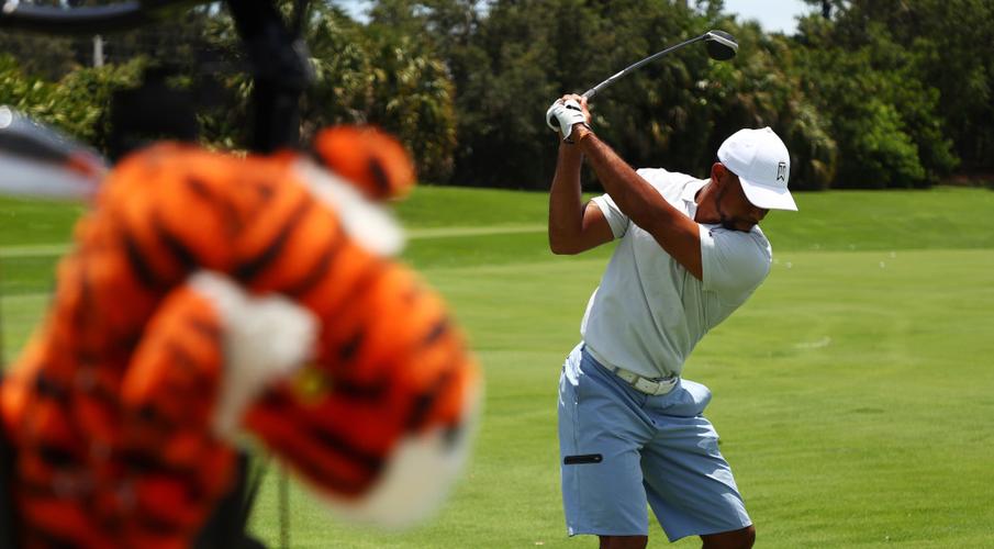 “Making Progress”: Tiger Woods’ Ball-Hitting Video Excites Golf Fans