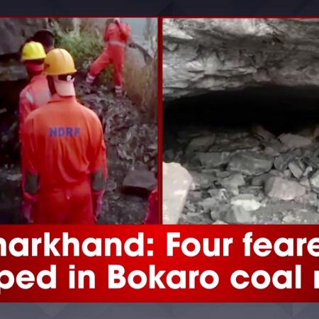 Four people who had been trapped in the Bokaro mine for more than 30 hours have made it out unharmed.