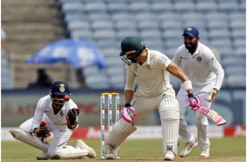 Cricket match between South Africa and India For the India tour, South Africa revises its bio-bubble regulations.