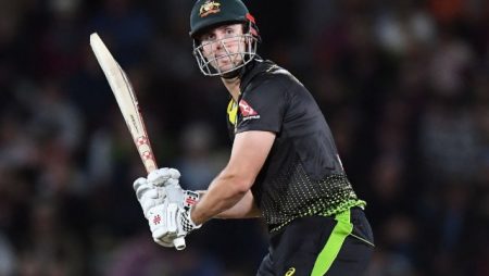 Mitchell Marsh is out of the PAK vs AUS ODIs due to a hip flexor injury.