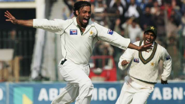 Bodyline bowling and unrestricted bouncers should be reinstated in Test cricket: Shoaib Akhtar
