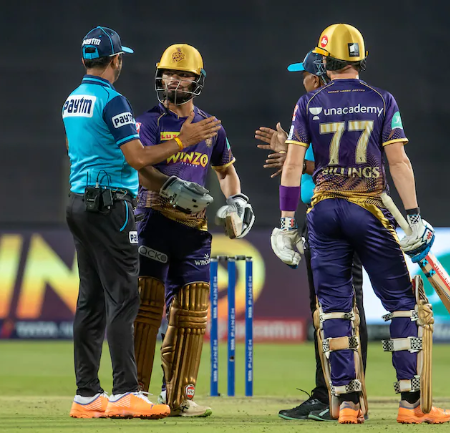 Rinku Singh of KKR Argues With Umpire Over DRS After Being Denied A Review