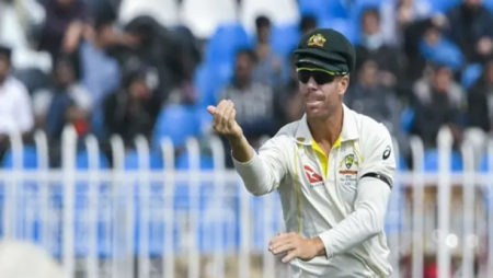 David Warner is willing to have a “honest conversation” with the CA in order to have the captaincy ban lifted.