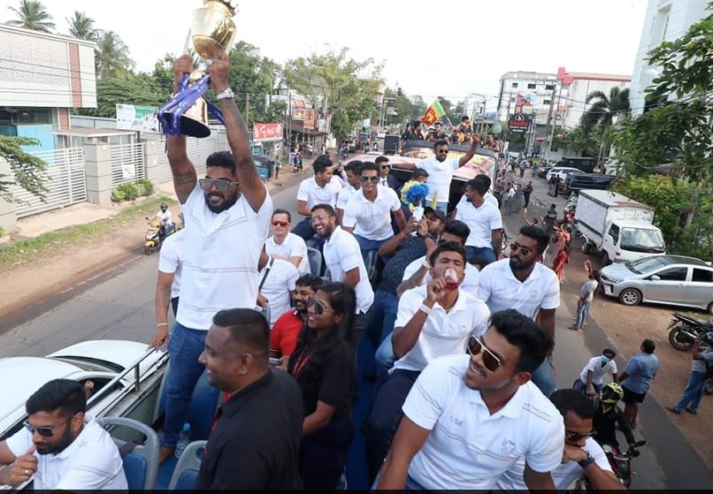 Massive Victory Parade As Sri Lanka Returns Home Following Asia Cup Victory