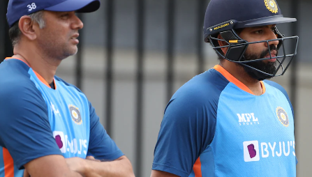 Rahul Dravid Receives a Major Comment From Harbhajan Singh, “If You Don’t Want To Remove Him…”