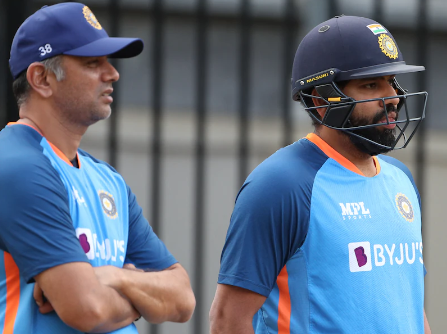 Rahul Dravid Receives a Major Comment From Harbhajan Singh, “If You Don’t Want To Remove Him…”