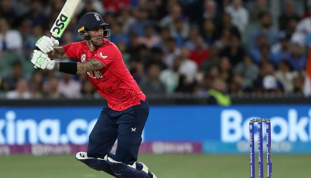 On IPL Retentions Deadline Day, the Kolkata Knight Riders confirm that Alex Hales would not play in the 2023 season.