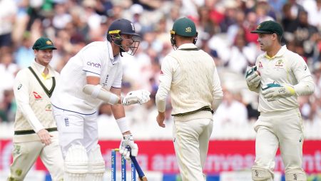 Stuart Broad blasts senior Australian players for dismissing Jonny Bairstow in the second Ashes Test.